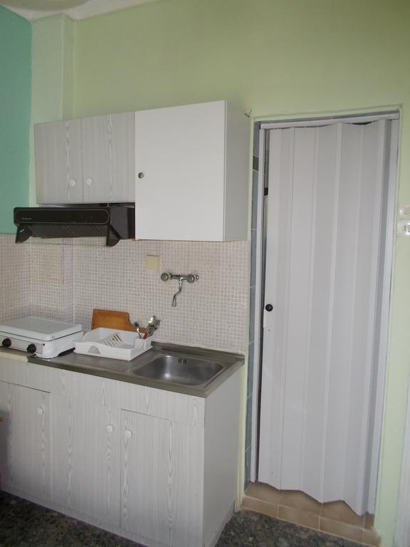 Drosia Apartments Аспровальта Экстерьер фото